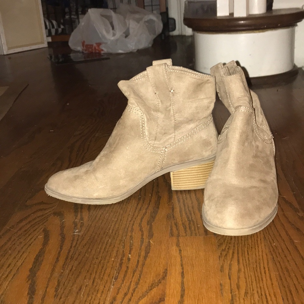 brown booties